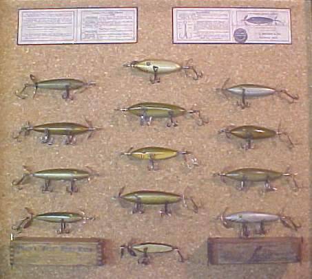 Antique Fishing Collectibles - I Want To Buy Antique Fishing Lures and Reels