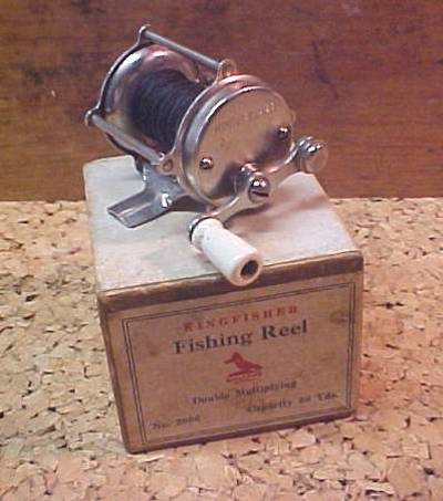http://www.antiquefishingcollectibles.com/images/gallerypics/other/1-50/17.jpg